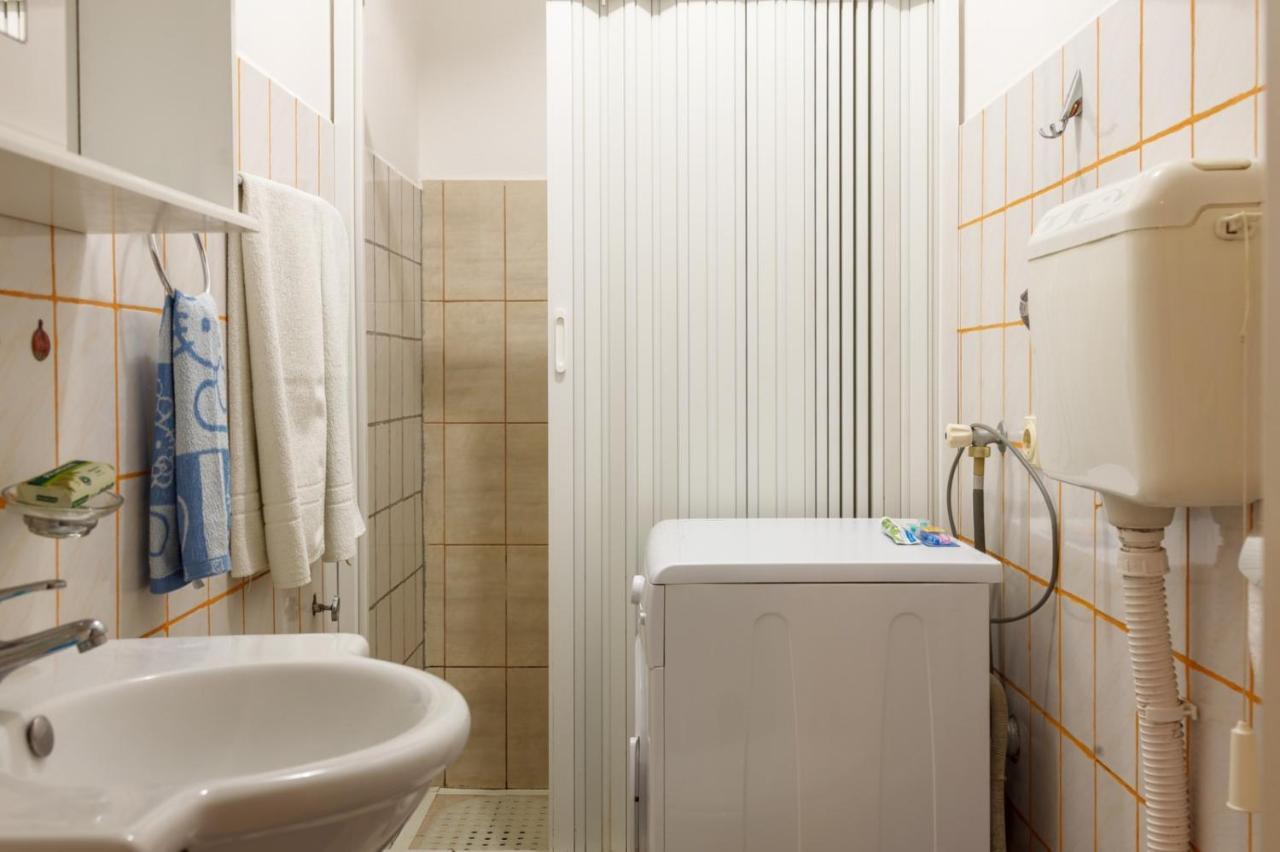 Apartmani Capi Golubac Habitación foto